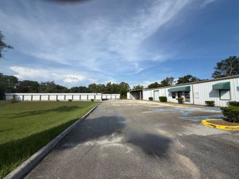 1424 N Gulf Ave, Crystal River, FL à vendre - Photo du bâtiment - Image 3 de 15