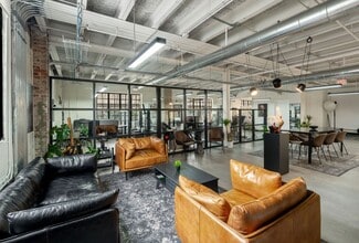114-120 NW 25th St, Miami, FL for lease Interior Photo- Image 2 of 3