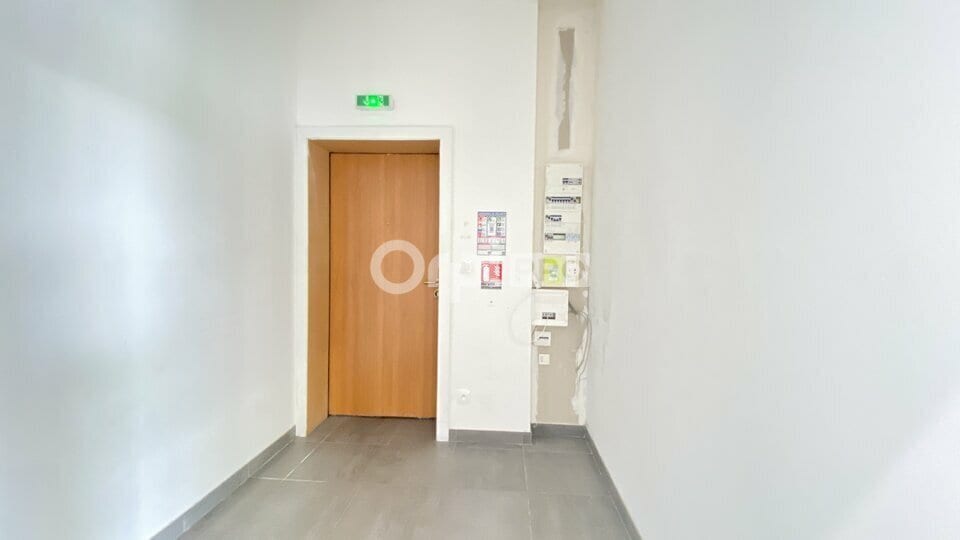 5 Rue De L'Ile Des Pecheurs, Ostwald for lease - Interior Photo - Image 3 of 6