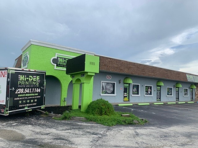 954 Country Club Blvd, Cape Coral, FL for lease Primary Photo- Image 1 of 21