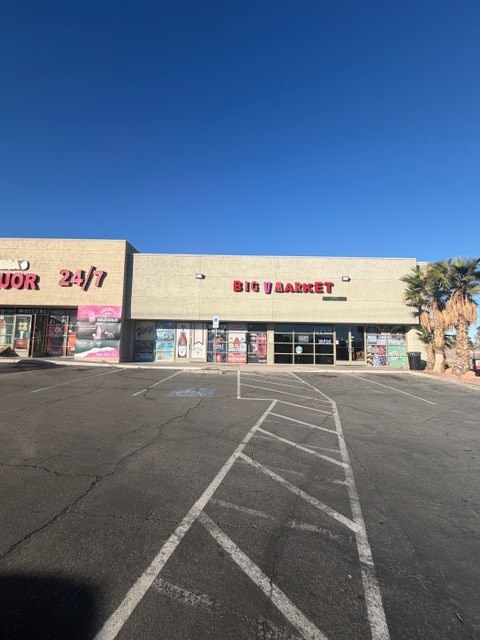 8480 S Las Vegas Blvd, Las Vegas, NV à louer Photo intérieure- Image 1 de 16