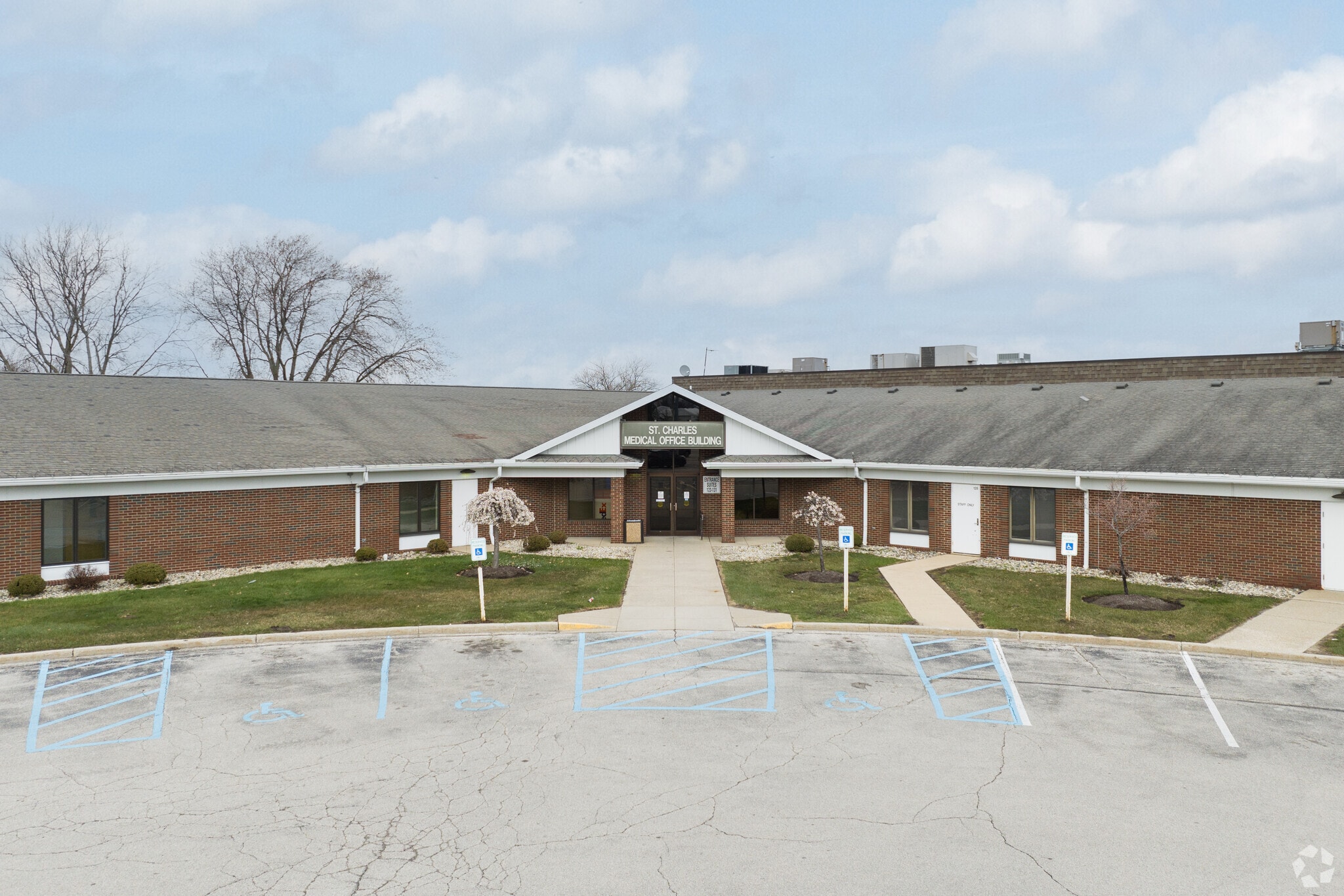 1050 Isaac Streets Dr, Oregon, OH for lease Primary Photo- Image 1 of 6