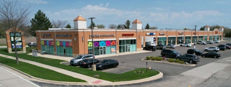 1475 N Dilleys Rd, Gurnee, IL for lease - Building Photo - Image 1 of 7