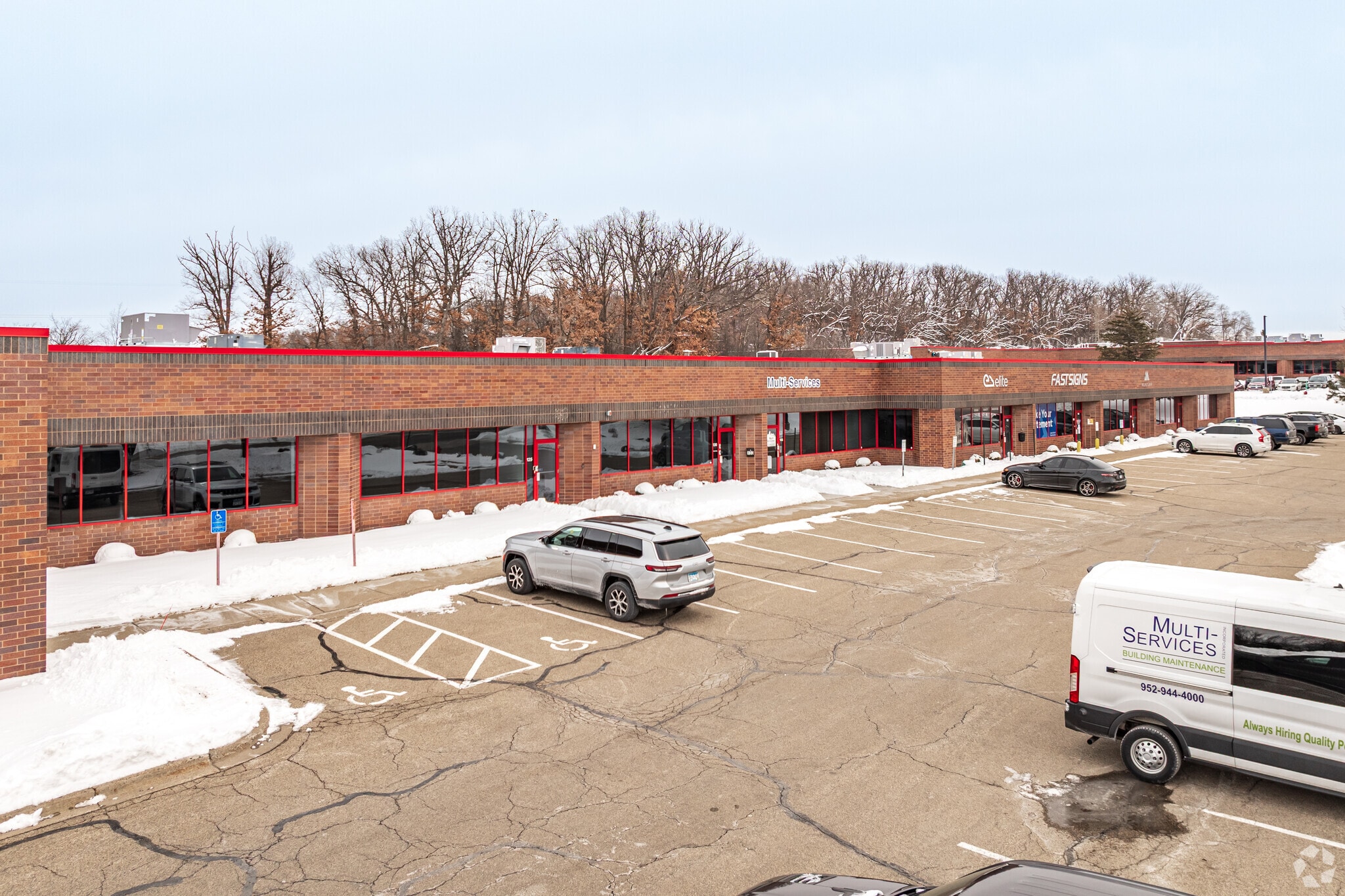 10340 Viking Dr, Eden Prairie, MN for lease Primary Photo- Image 1 of 10