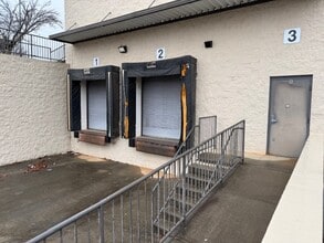 2315 Catawba Valley Blvd SE, Hickory, NC for lease Interior Photo- Image 2 of 15