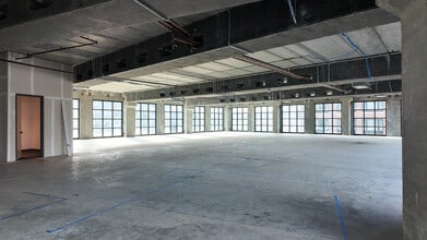 150 E 4th Pl, Sioux Falls, SD à louer Photo intérieure- Image 2 de 3