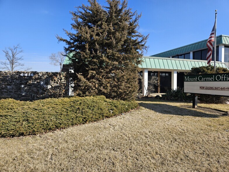 4410-4414 Roosevelt Rd, Hillside, IL à louer - Photo du bâtiment - Image 3 de 13