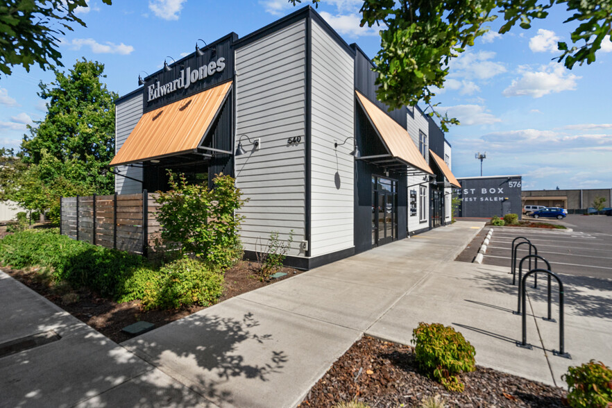 550 Patterson St NW, Salem, OR for lease - Building Photo - Image 1 of 15