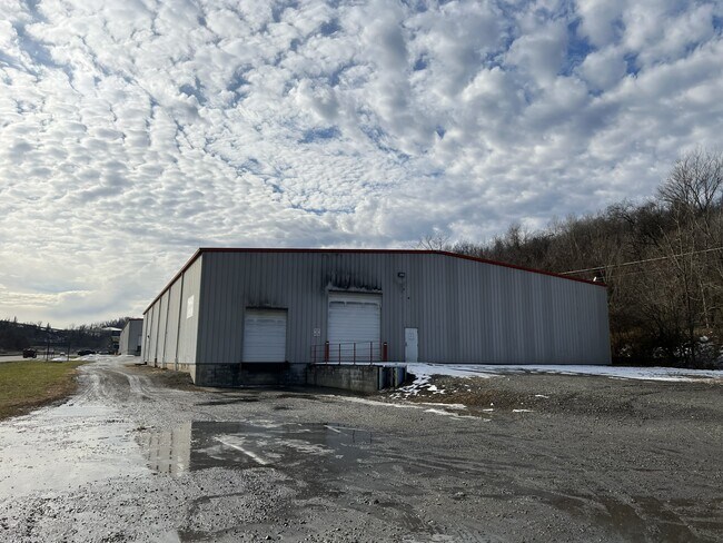 More details for 2971 Pittsburgh Rd, Perryopolis, PA - Industrial for Lease
