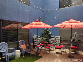 4803 E 5th St, Tucson, AZ à louer Photo intérieure- Image 2 de 3
