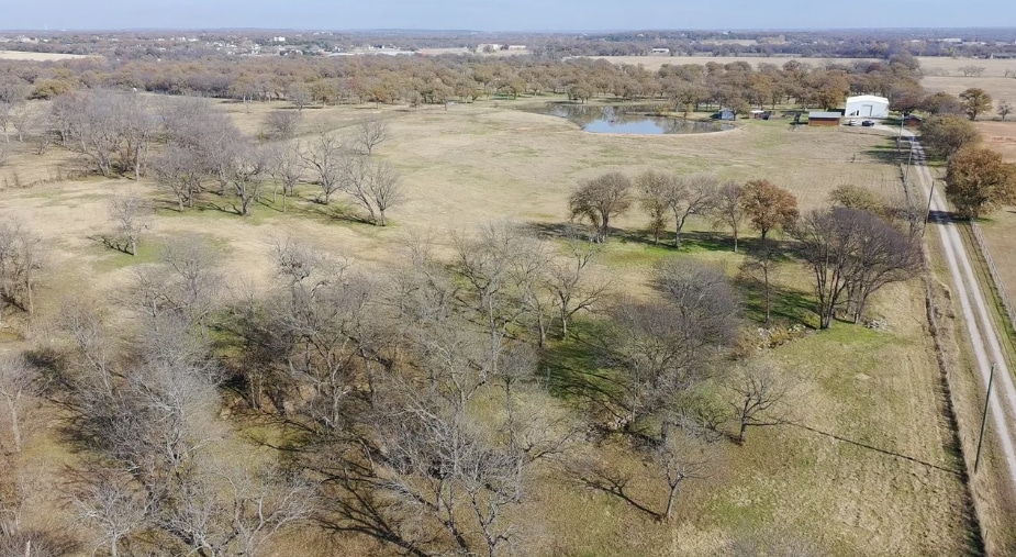 1551 Wilson Bend Rd, Millsap, TX for sale Primary Photo- Image 1 of 2