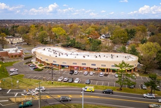 Plus de détails pour 4201 Church Rd, Mount Laurel, NJ - Bureau, Bureau/Commerce de détail à louer