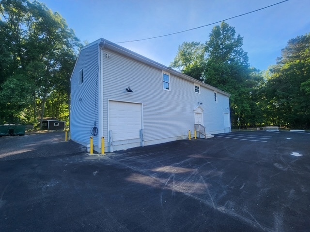 138 Lakeview Dr, Gibbsboro, NJ à vendre - Photo du bâtiment - Image 3 de 5