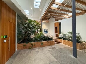 9600 SW Boeckman Rd, Wilsonville, OR for lease Interior Photo- Image 2 of 7