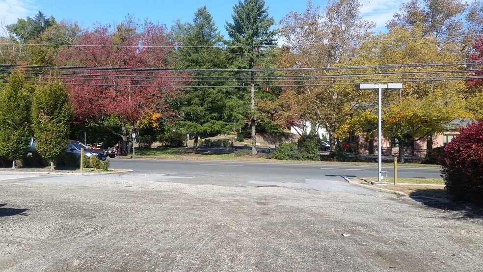 1088 Post Rd E, Westport, CT for lease - Building Photo - Image 3 of 8