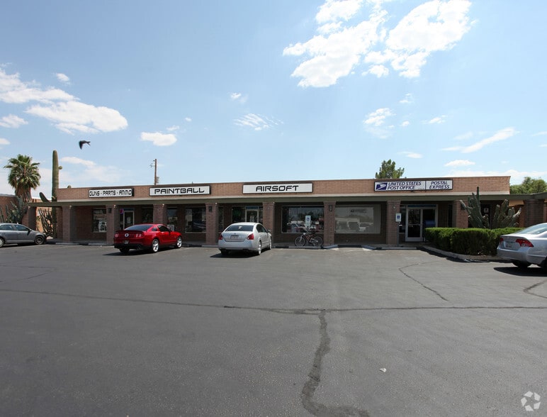 1015 W Prince Rd, Tucson, AZ for lease - Building Photo - Image 3 of 5