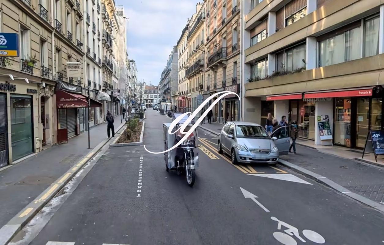 Retail in Paris for lease Building Photo- Image 1 of 2