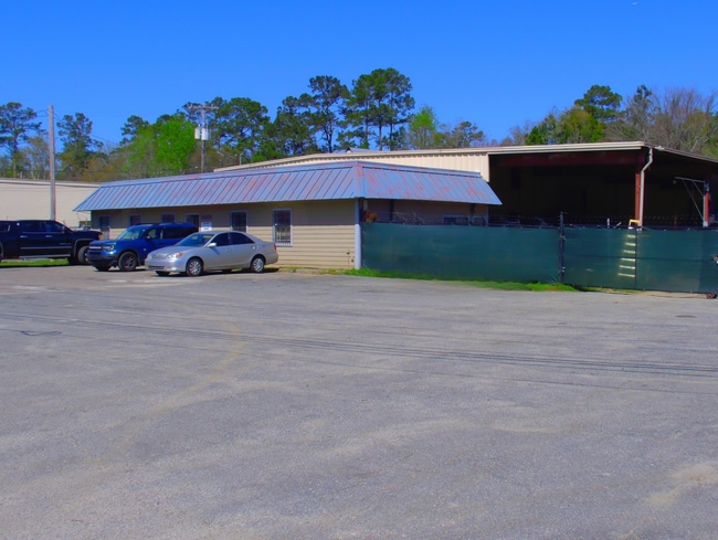 More details for 3060 W Tharpe St, Tallahassee, FL - Industrial for Lease