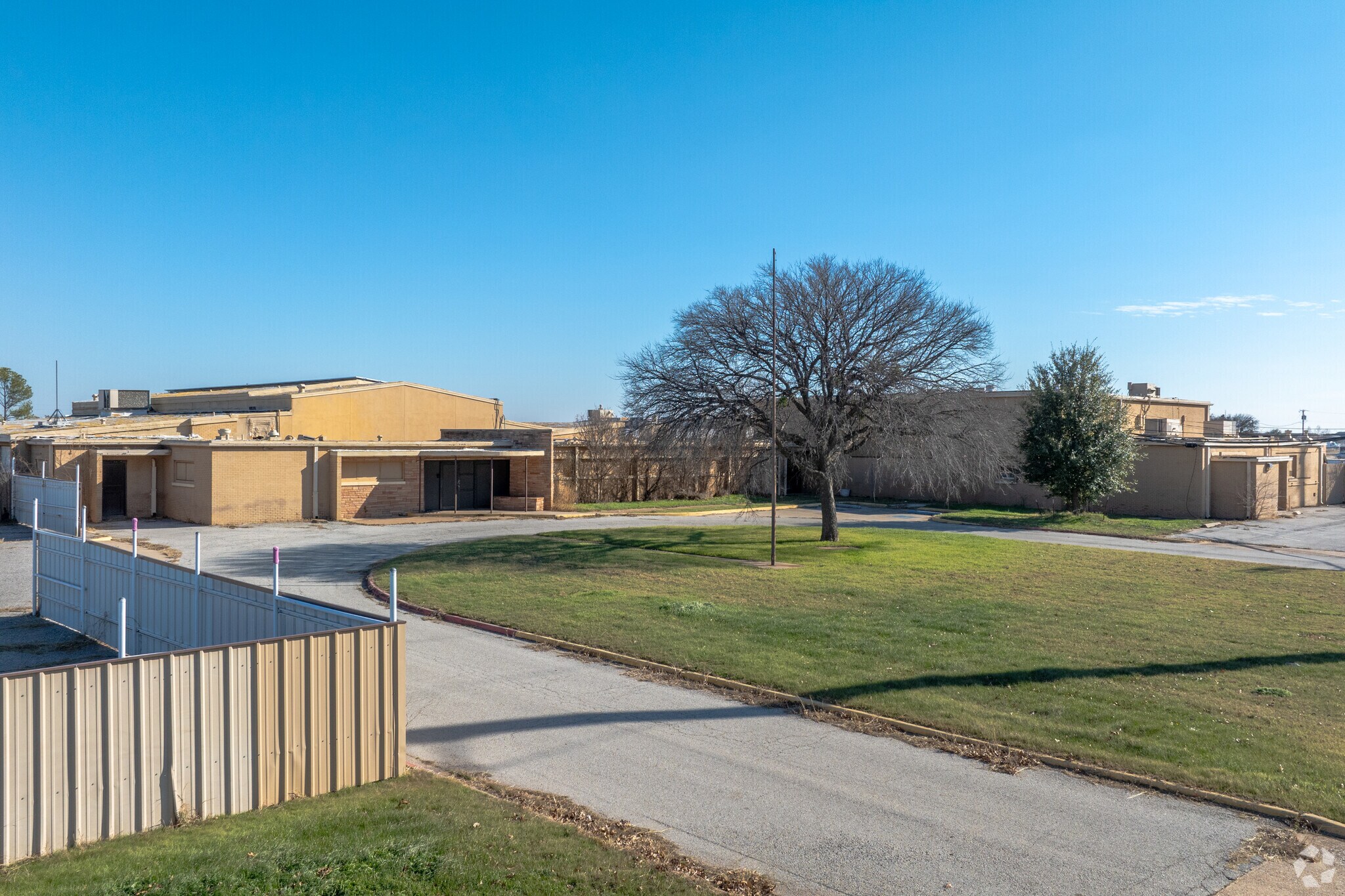 3101 Armory Rd, Wichita Falls, TX à vendre Photo principale- Image 1 de 48