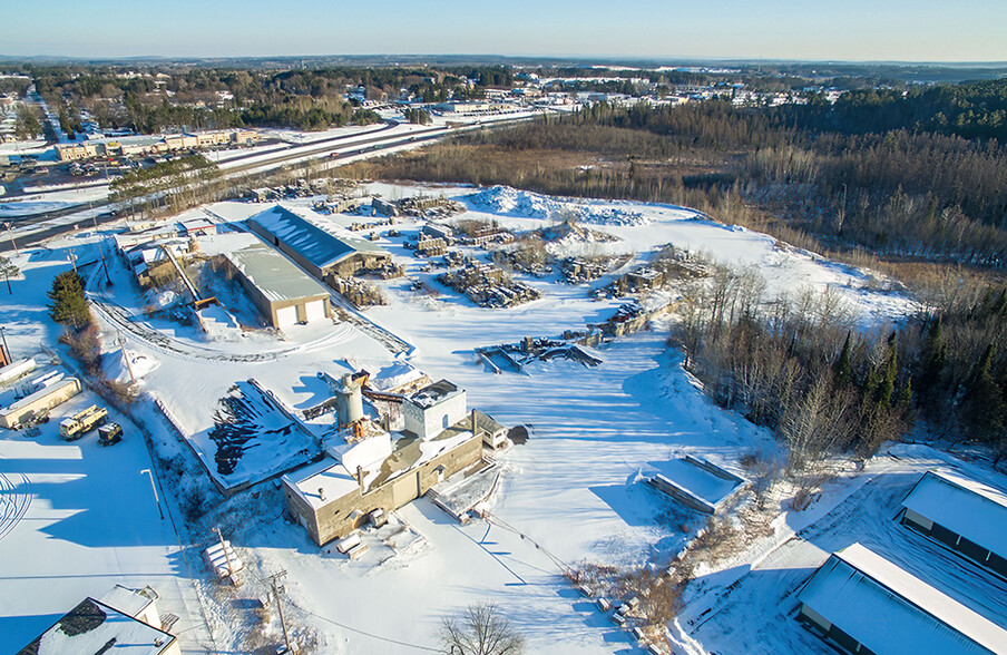 901 Highway 33 S, Cloquet, MN à vendre - Photo du b timent - Image 2 de 20