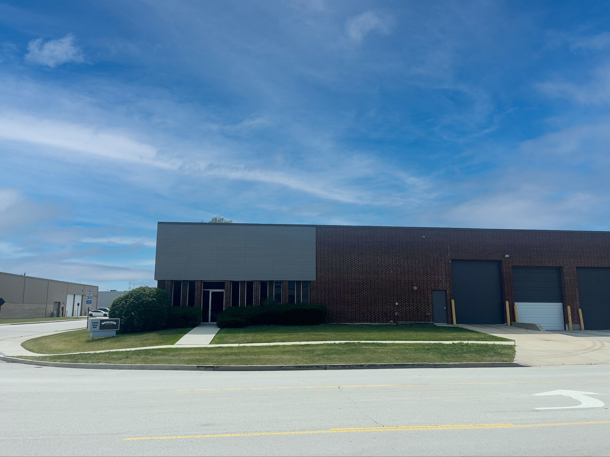 1370 Lively Blvd, Elk Grove Village, IL for sale Building Photo- Image 1 of 8