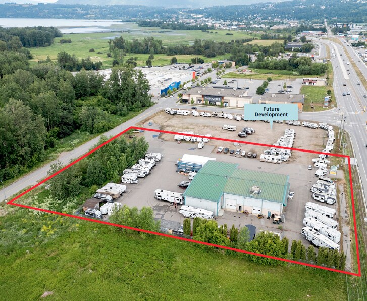 3101 10 Av SW, Salmon Arm, BC à vendre Photo du bâtiment- Image 1 de 10