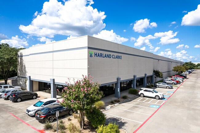 Plus de détails pour 4055 Corporate Dr, Grapevine, TX - Industriel à louer