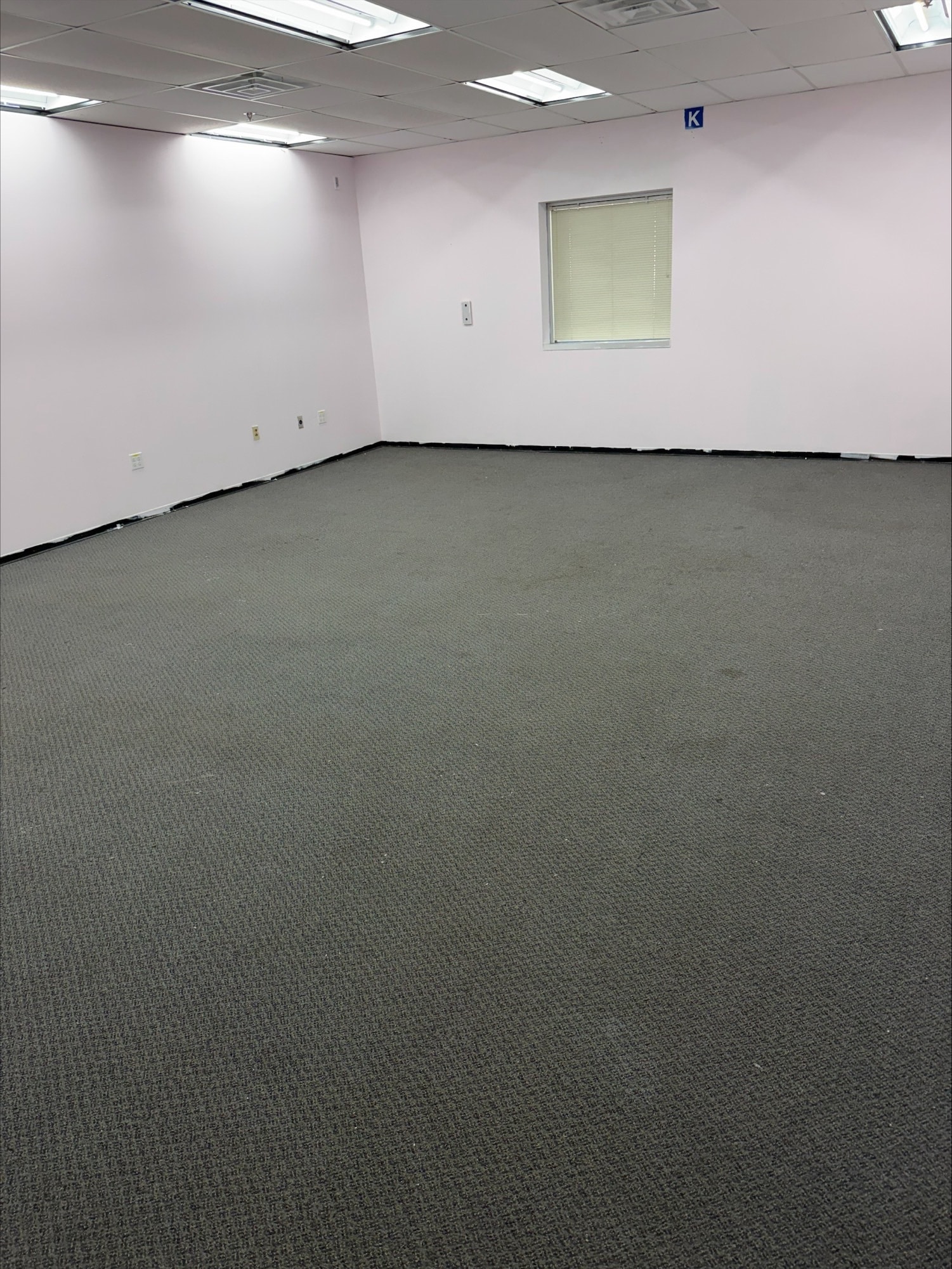 6611 Southpoint Pky, Jacksonville, FL à louer Photo intérieure- Image 1 de 2