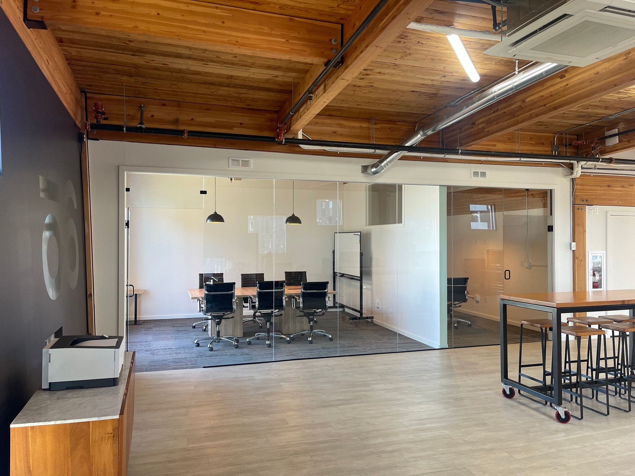 11 NE Martin Luther King Jr. Blvd, Portland, OR for lease Interior Photo- Image 1 of 3