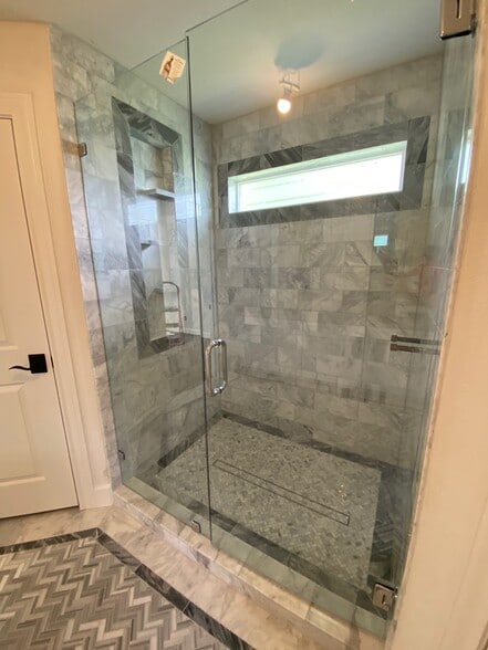 33210 Magnolia Cir, Magnolia, TX for sale - Building Photo - Image 3 of 27