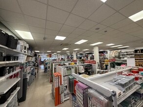 148 Main Rd, Westerham for lease Interior Photo- Image 1 of 1