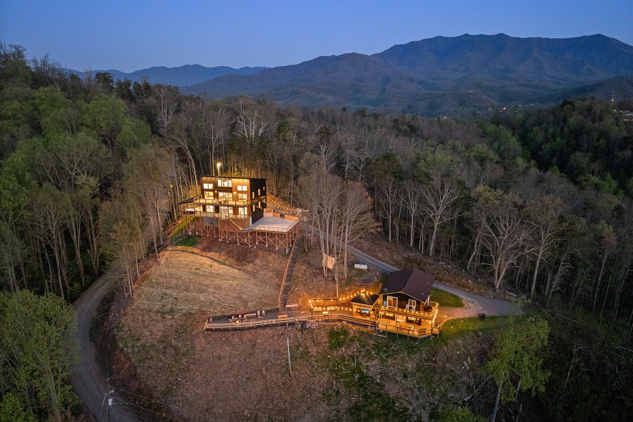 738 Smokerise Dr, Gatlinburg, TN à vendre Photo principale- Image 1 de 1