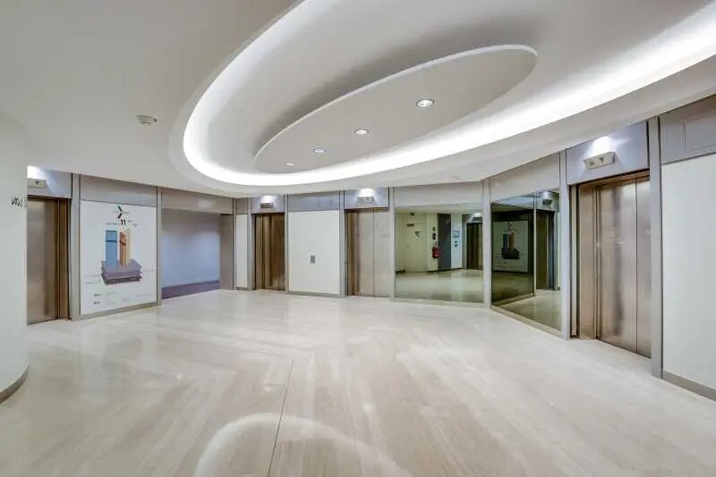 1 Avenue Du Général De Gaulle, Puteaux à louer - Photo du bâtiment - Image 3 de 16