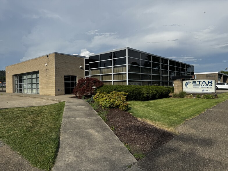 600 6th Ave, Saint Albans, WV for sale - Building Photo - Image 3 of 19