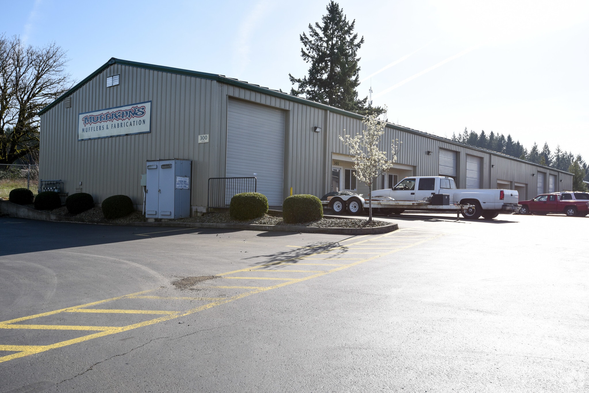 35900 Industrial Way, Sandy, OR for lease Primary Photo- Image 1 of 8