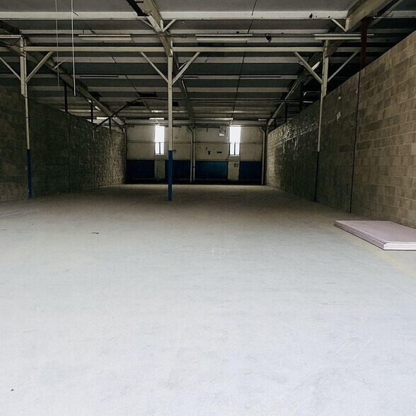 Sandars Rd, Gainsborough à louer - Photo principale - Image 1 de 1