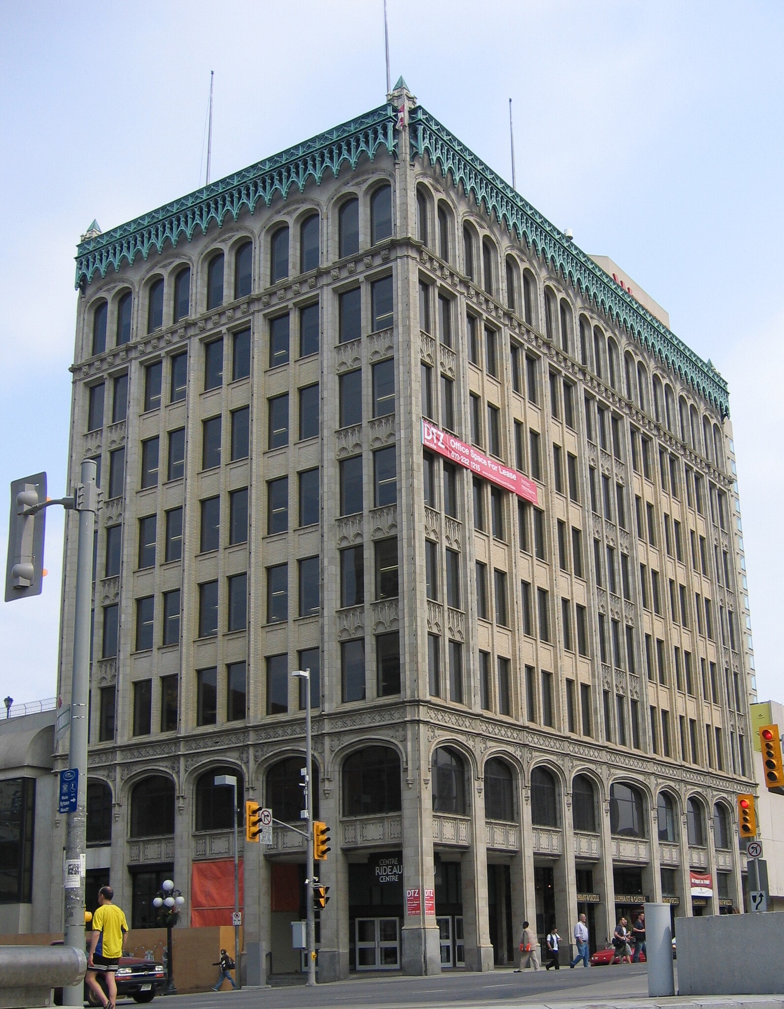 10 Rideau St, Ottawa, ON for lease Building Photo- Image 1 of 7