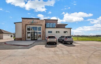 158 Bella Katy Dr, Katy, TX for lease Building Photo- Image 2 of 25