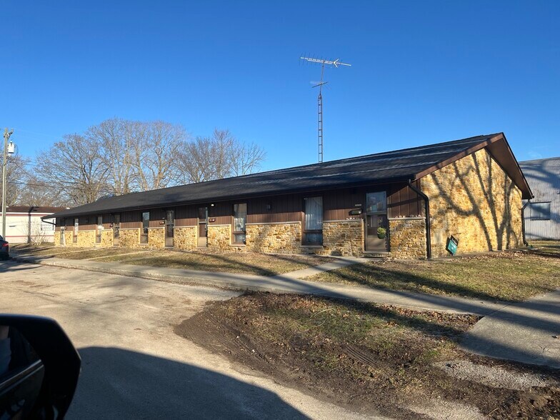 80 W Jefferson St, Spencer, IN for sale - Primary Photo - Image 1 of 1
