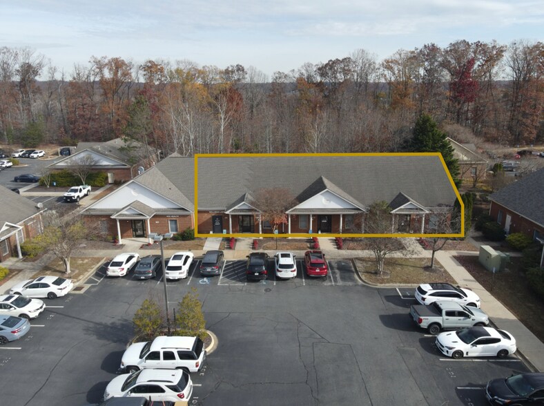 311 & 301 Park Hill Ave Portfolio portfolio of 3 properties for sale on LoopNet.ca - Building Photo - Image 1 of 10