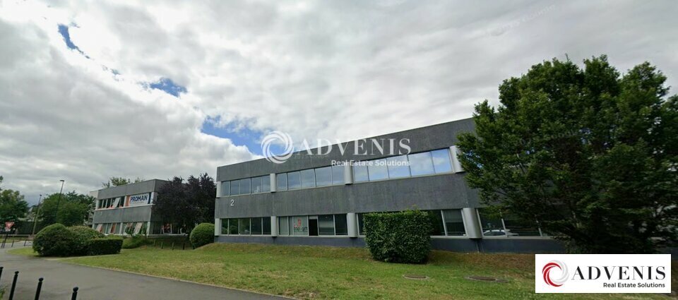 Office in Bordeaux for lease Building Photo- Image 1 of 8