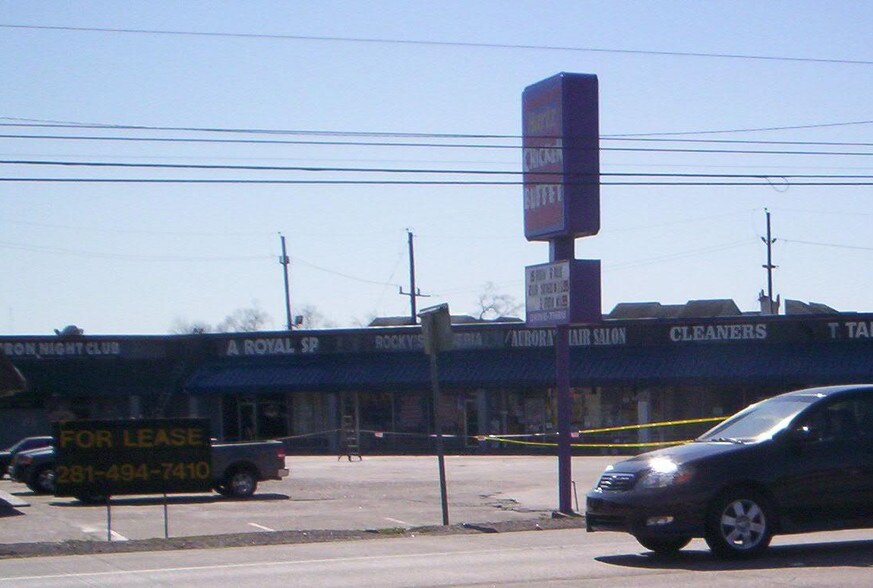 14400 SH 249, Houston, TX à louer - Photo du bâtiment - Image 2 de 3