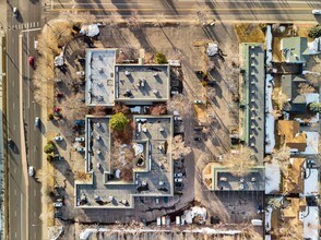 6565 W Jewell Ave, Lakewood, CO à louer - Photo principale - Image 1 de 25