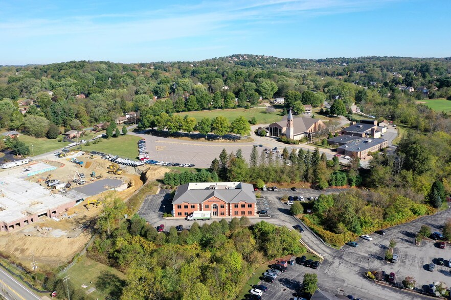 451 Valleybrook Rd, Canonsburg, PA à louer - Aérien - Image 2 de 9