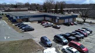 More details for 2121 Van Deuren St, Green Bay, WI - Retail for Sale