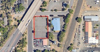 Plus de détails pour 127 NE Underwood Ave, Bend, OR - Commerce de détail à louer