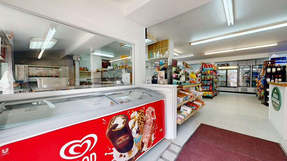 130 Wardtown Rd, Freeport, ME for sale - Building Photo - Image 3 of 46