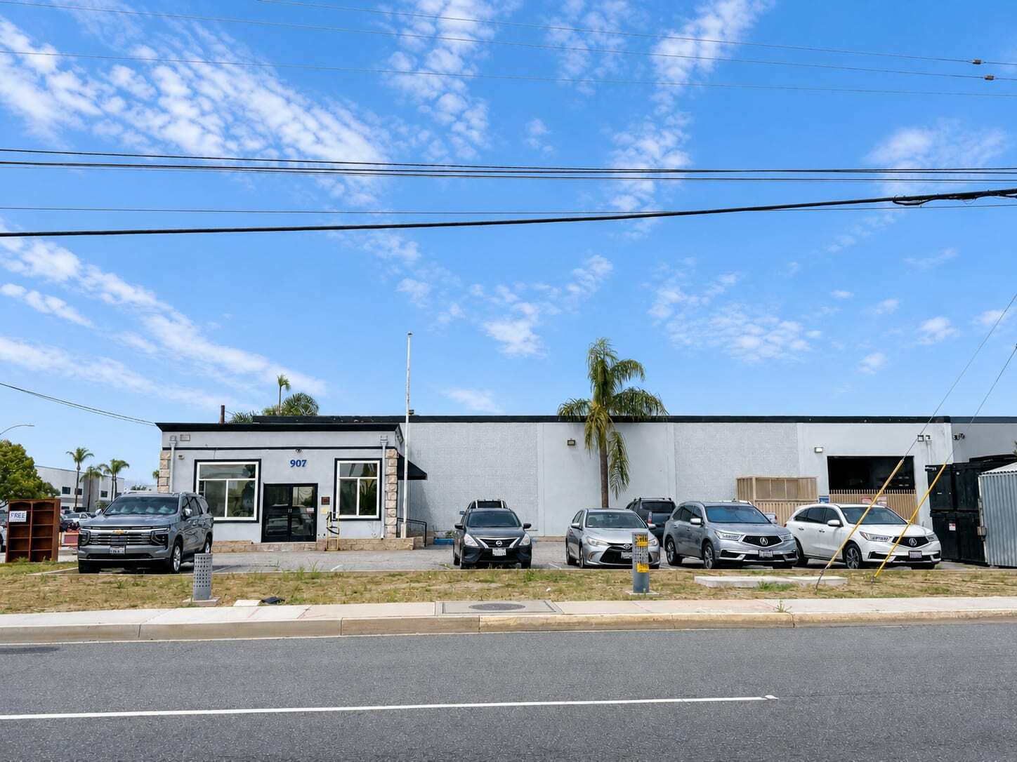 907 E Francis St, Ontario, CA for sale Building Photo- Image 1 of 5