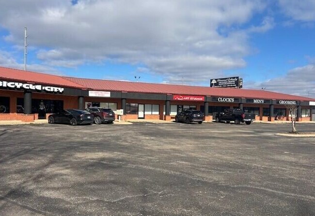 Plus de détails pour 29 N Star Dr, Jackson, TN - Commerce de détail à louer