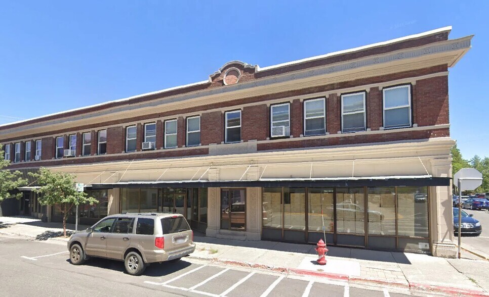 19-33 College Ave, Rexburg, ID à louer - Photo du bâtiment - Image 3 de 6